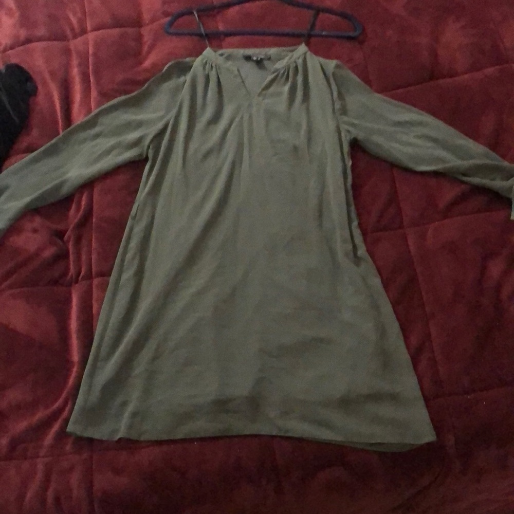 3/4 sleeve dress